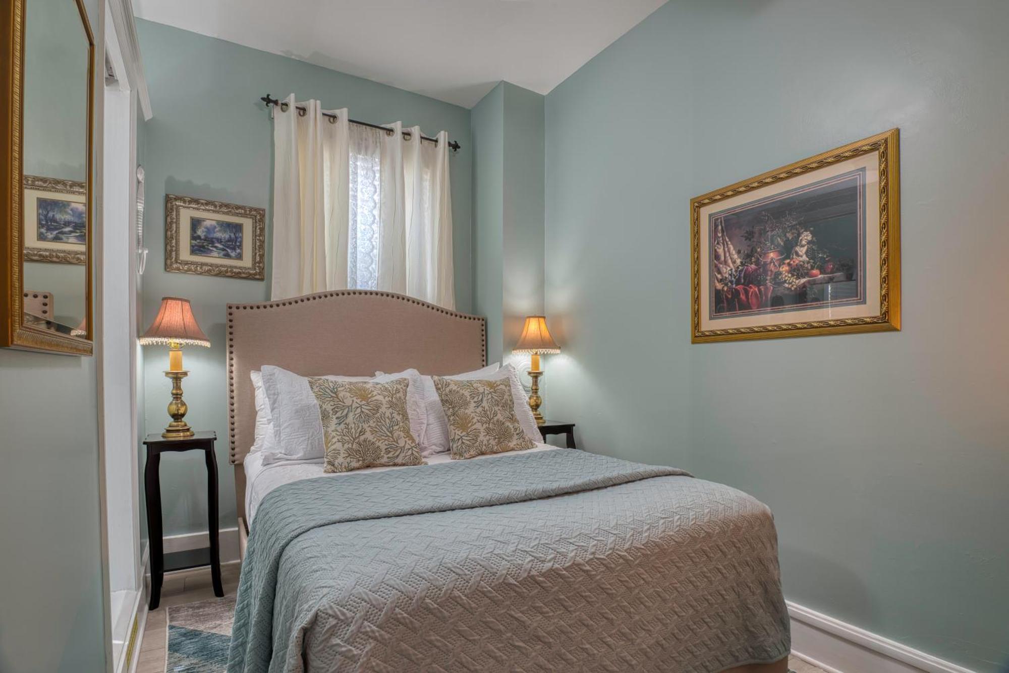 Victorian House Bed And Breakfast Сент-Огастин Экстерьер фото